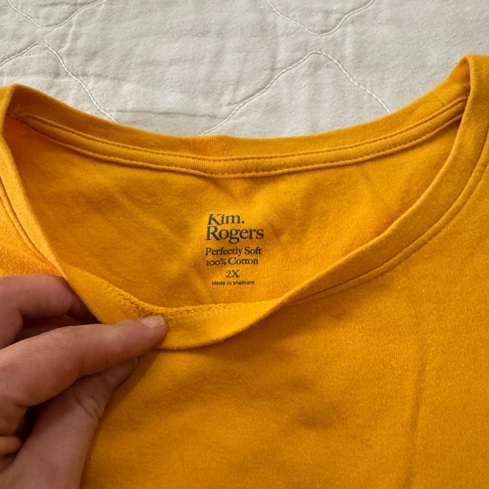 ‘Kim Rogers’ Yellow/Gold Long-Sleeve shirt, size 2X.